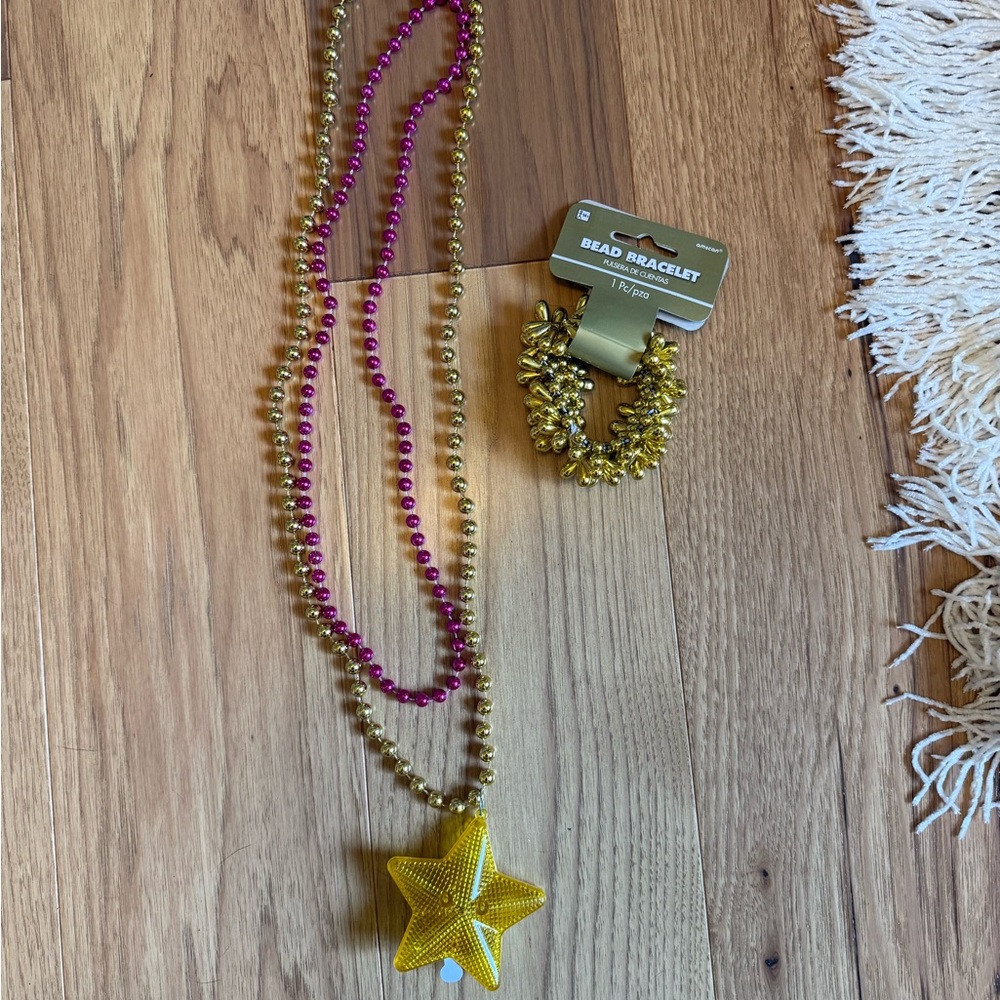 Beaded Necklace party Lot (4 necklaces and 2 bracelets)